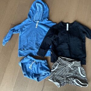 Bundle Childhoods size 4 (2 sweatshirts 2 shorts)